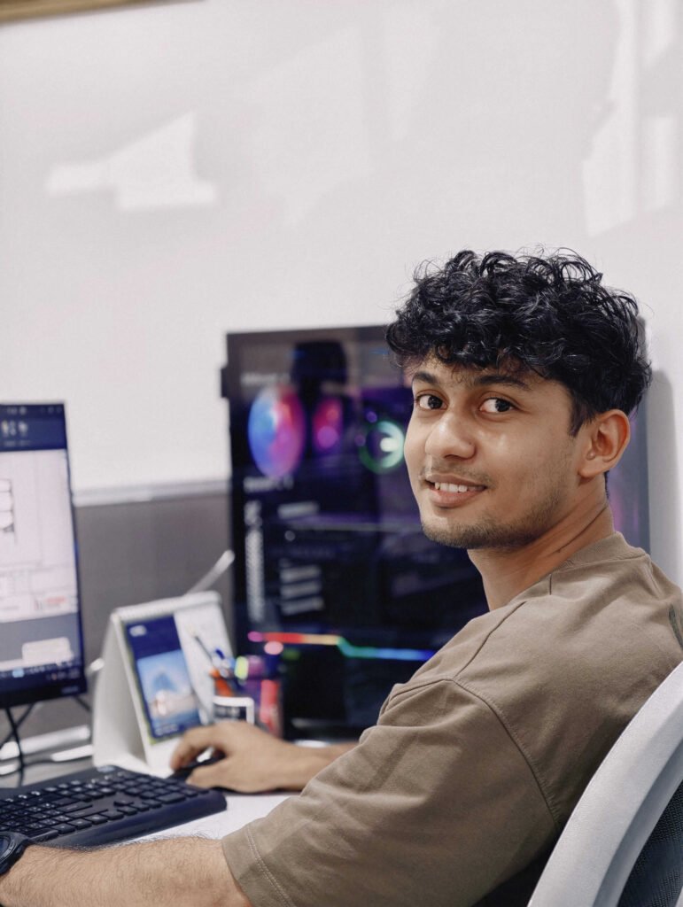 Mohamed Vaseeq — Designer