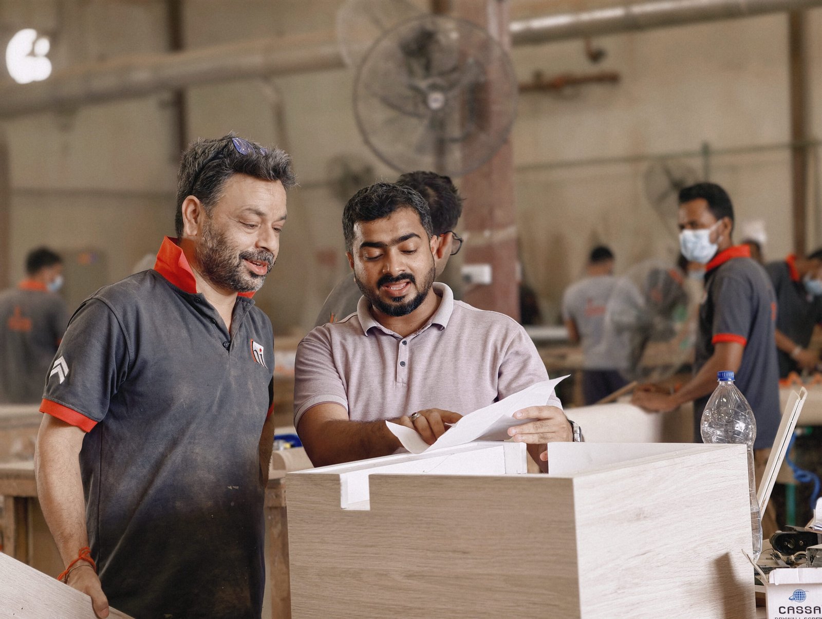 Hyssna Factory team and craftsmen